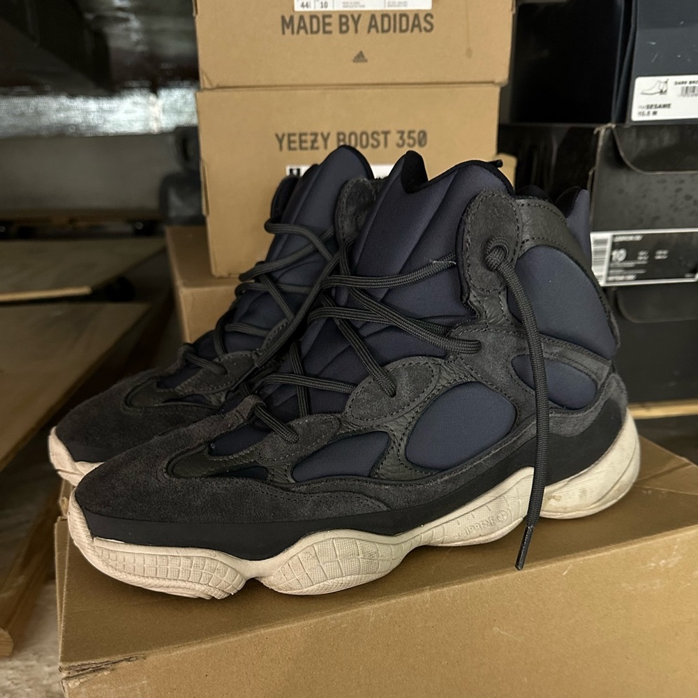 Yeezy Slate 500